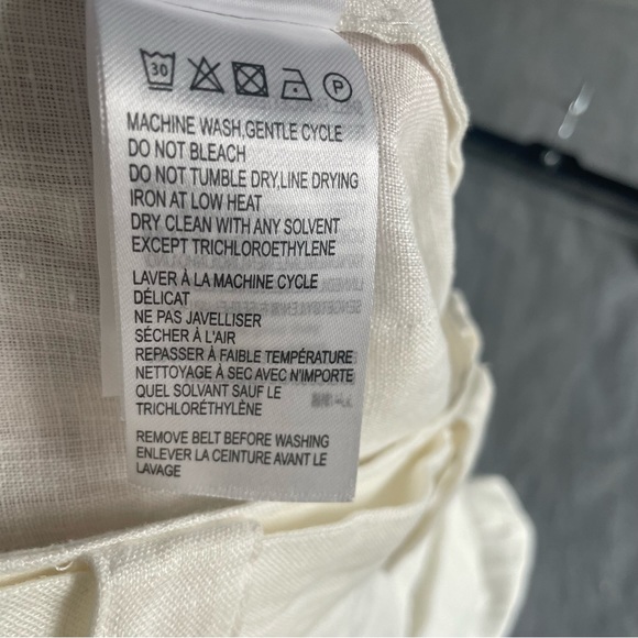 FARM Rio Cream High-Waisted Shorts - Picture 9 of 13